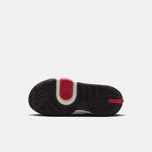 Nike Team Hustle D 11 (PS) 幼童运动童鞋 DV8994 商品图1