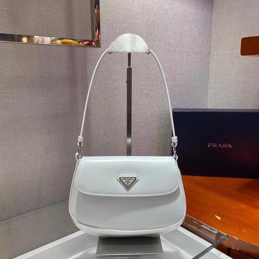 普拉达|中古翻盖腋下包（CB） 商品图1