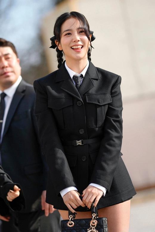 迪家| Lady DiorMy ABCDior 浅金色饰面金属吊饰藤格纹 小羊皮 单肩斜挎手提包白色 四格 女款多色可选（HH） 商品图10