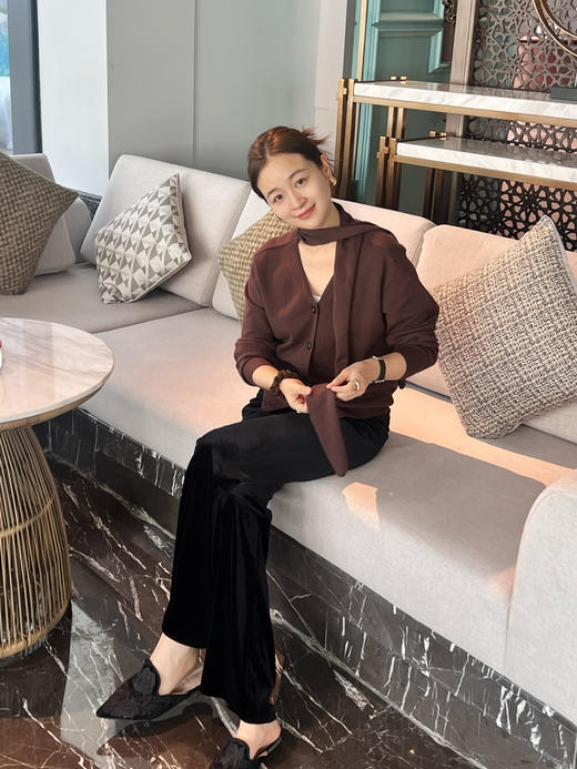 25特价🍂2409112     Lem**围脖V领针织衫 商品图7