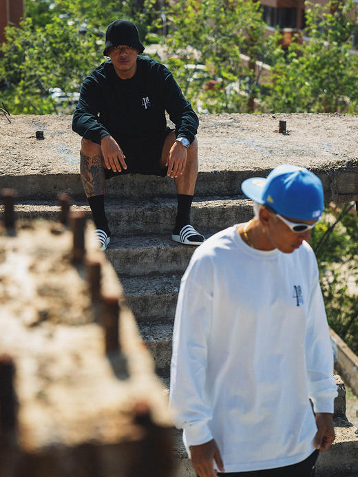 BK2024秋季40OG黑豹圆领长袖T恤 商品图7