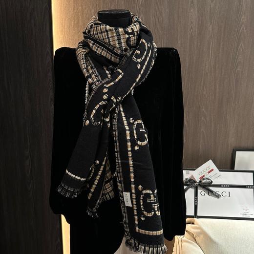 古驰 秋冬新款，主打的gg时髦复古双面羊毛围巾/双色 商品图7