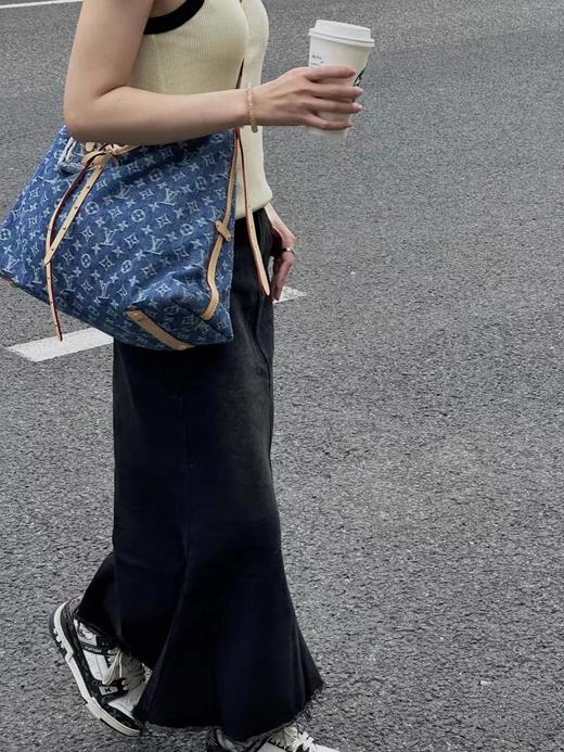 驴家|Carryall MM 老花满印按扣开合 牛仔布拼皮革 手提单肩包 中号 女款 蓝色（CB） 商品图0