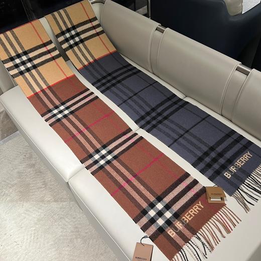 巴宝莉 格纹拼色围巾 双色可选（CB） 商品图0