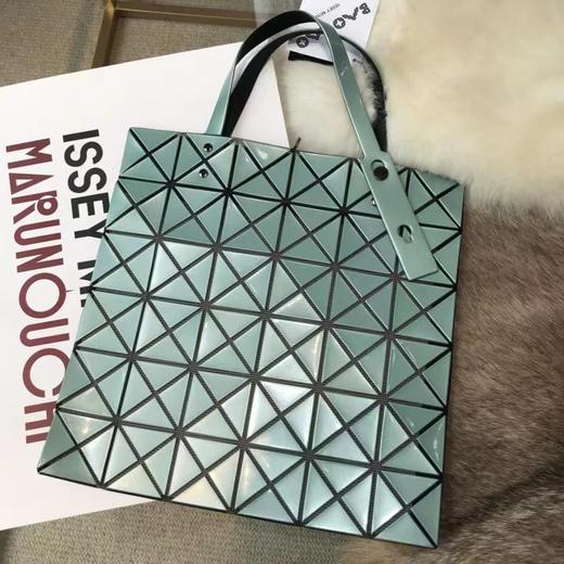 三宅一生最*六格亮面大容量聚酯纤维托特包Tote包购物袋电脑包单肩手提包（CB） 商品图9