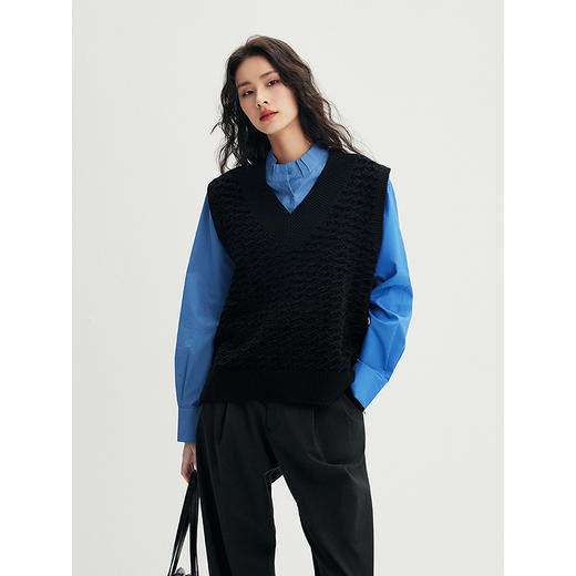 棉仓356699001-雪尼尔花式纱宽松马甲 商品图1