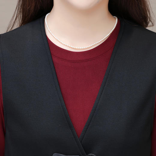 时尚气质，休闲三件套QYM-LRX-914C31-Y 商品图3