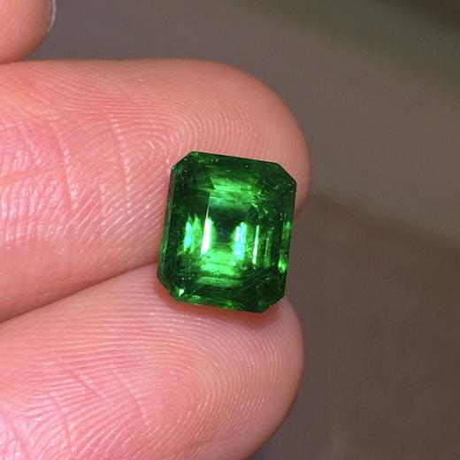 2.15ct祖母绿裸石 商品图1