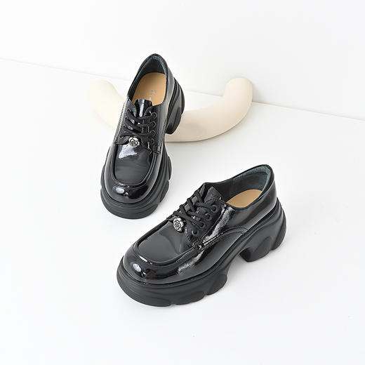 经典鲨2024年秋新款百搭圆头舒适平底中跟系带小皮鞋单鞋女KC01-D37061 商品图3