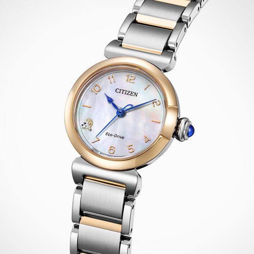 西铁城（CITIZEN）休闲旅行小铃花光动能手表女EM1136-87D 商品图3