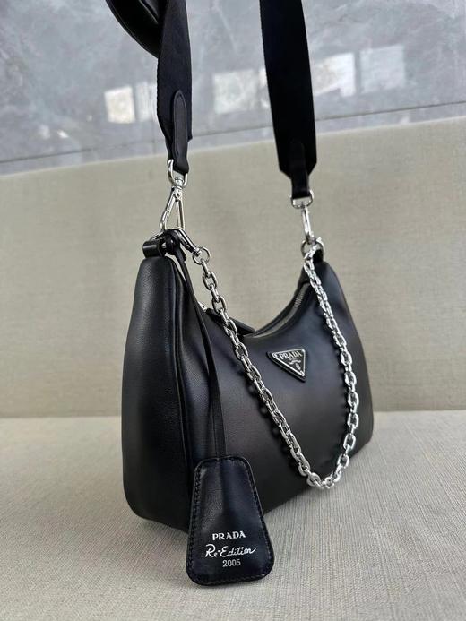 Prada Re-Edition 软羊革单肩包 QG 商品图2
