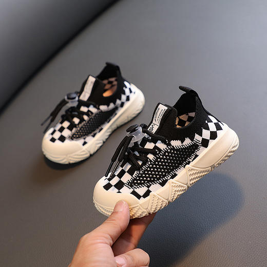 【轻盈柔软，稳步成长，舒适网面，透气不闷热】婴儿学步鞋小童鞋 0-1-2-3岁女宝宝软底网鞋 男童运动单鞋春秋新款-QQ 商品图1