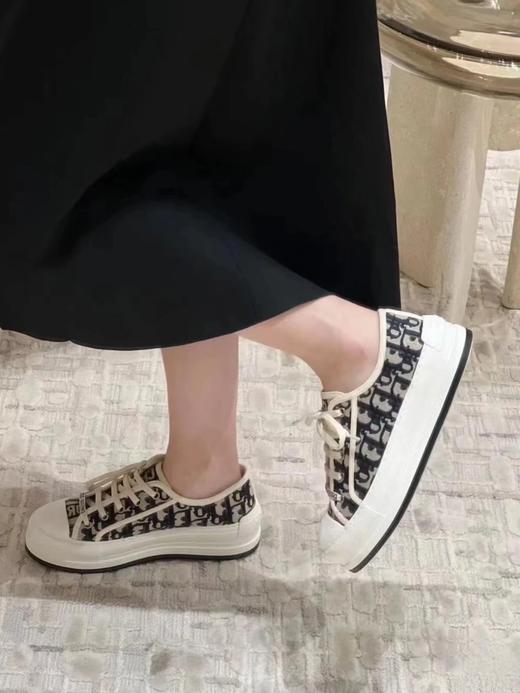 D家|迪奥 Walk'n'Dior 刺绣 Oblique 印花 低帮 时尚板鞋 女款多色可选（HC） 商品图5