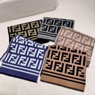 芬迪  2023专柜新色！字母提花长巾（CB） 商品图0