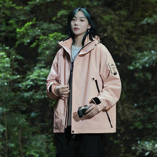 秋冬【冲锋衣三合一】防泼水男女款 时尚新型高级感可拆卸防风外套  商品图9