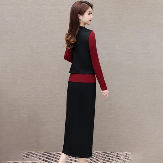 时尚气质，休闲三件套QYM-LRX-914C31-Y 商品图2