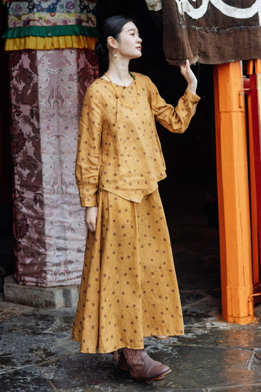 绽放628朵/早秋*亚麻新中式波点印花不对称A摆衬衫半身裙套装 商品图5