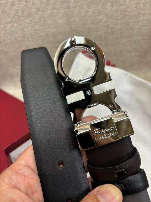 菲拉格慕 男士腰带 皮革银扣双面可调式  宽3.5CM（BM） 商品图0