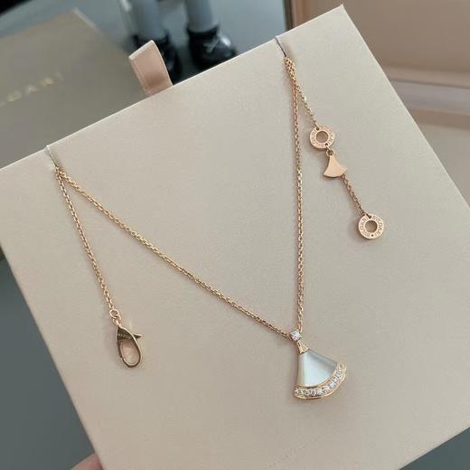 BVLGARI宝格丽 DIVAS' DREAM气质 项链 情侣款 玫瑰金色（BM） 商品图10