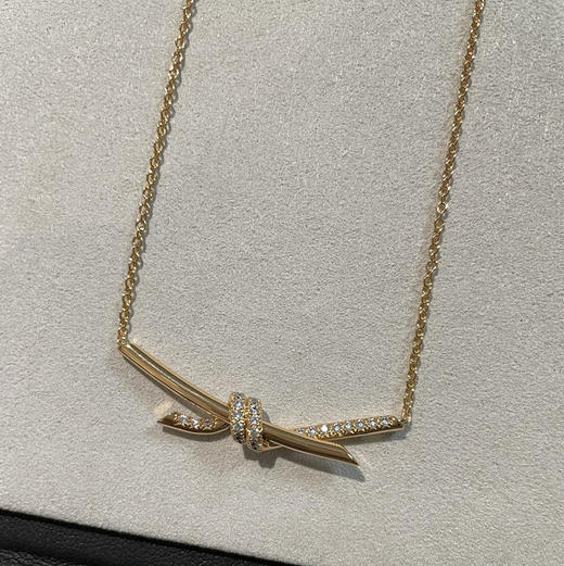 TIFFANY & CO.蒂芙尼 Tiffany Knot 系列 时尚简缠绕 玫瑰金 项链 女款（BM） 商品图6