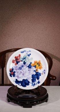 釉下五彩花开富贵赏盘