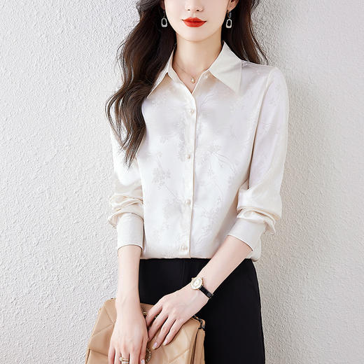 KQL-403H7780新款POLO领薄款衬衫女宽松提花气质国风复古衬衣开衫 商品图1