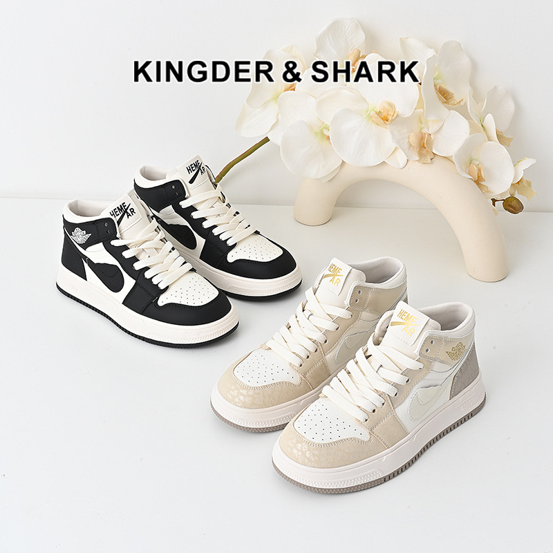 经典鲨2024年冬季新品时尚韩版拼色高帮系带平底舒适板鞋女KW194-D58071