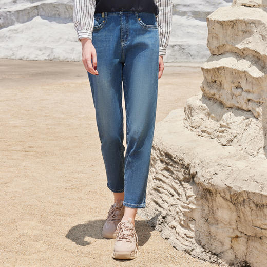 半身缘女裤 秋季新品半松紧锥形牛仔裤舒服时髦253102U10102534 商品图0