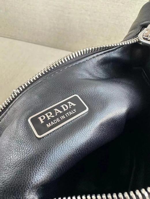 Prada Re-Edition 软羊革单肩包 QG 商品图6