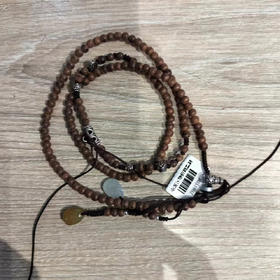 Z861Y08-2°沉香木手串