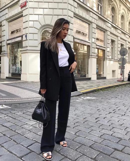 香奶奶|流浪包 背包同步原厂Montebello，2022版本皮料改动，油润感的光泽!yz（HH） 商品图6