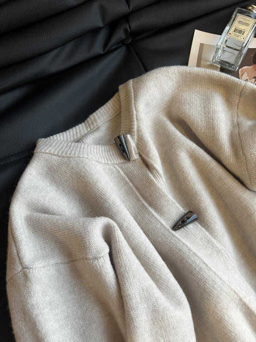 牛角扣开衫 商品图5