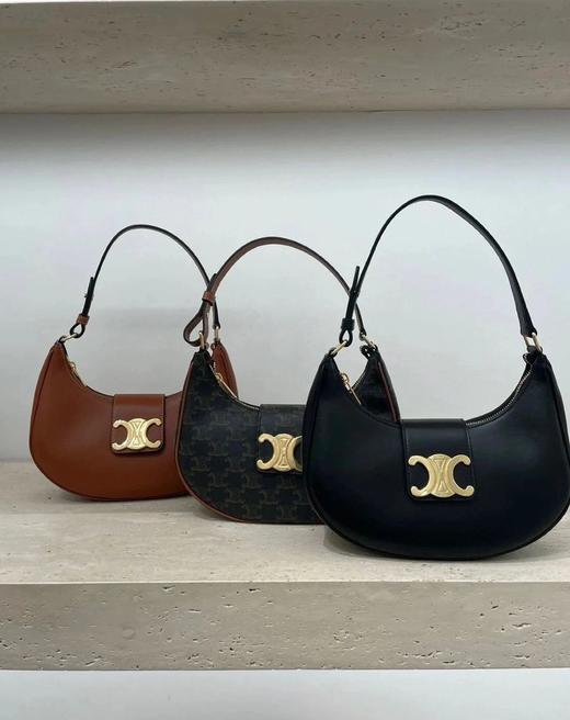 赛琳|凯旋门金属扣Ava月牙月亮腋下包|DZ（HH） 商品图1