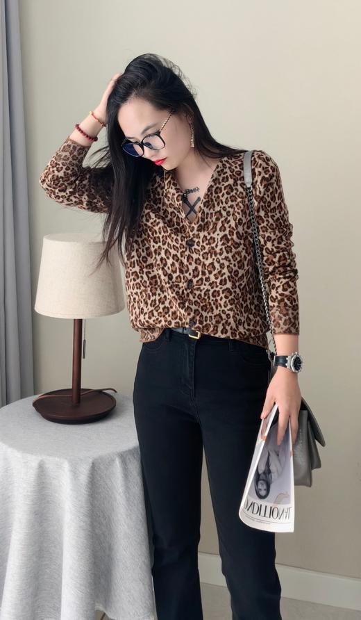 钟情小猎豹美丽诺羊毛贴身柔软羊毛开衫毛衫 商品图3