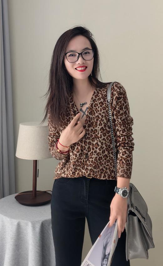 钟情小猎豹美丽诺羊毛贴身柔软羊毛开衫毛衫 商品图4