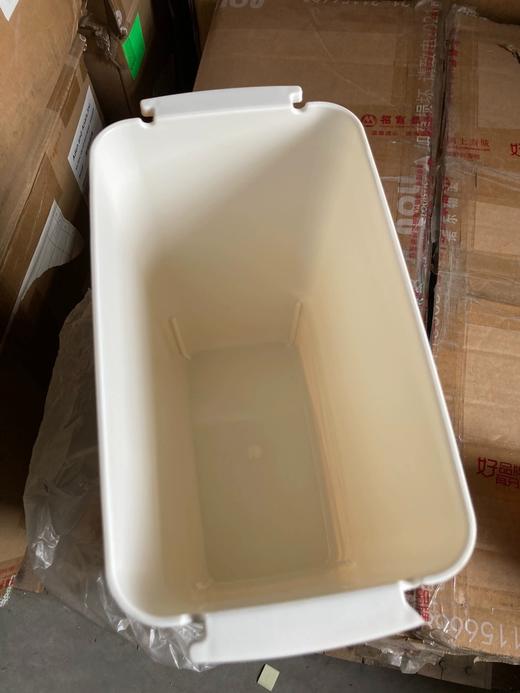 日本risu白色抗菌加工垃圾桶附塑料袋5.2l原装进口正品 商品图1