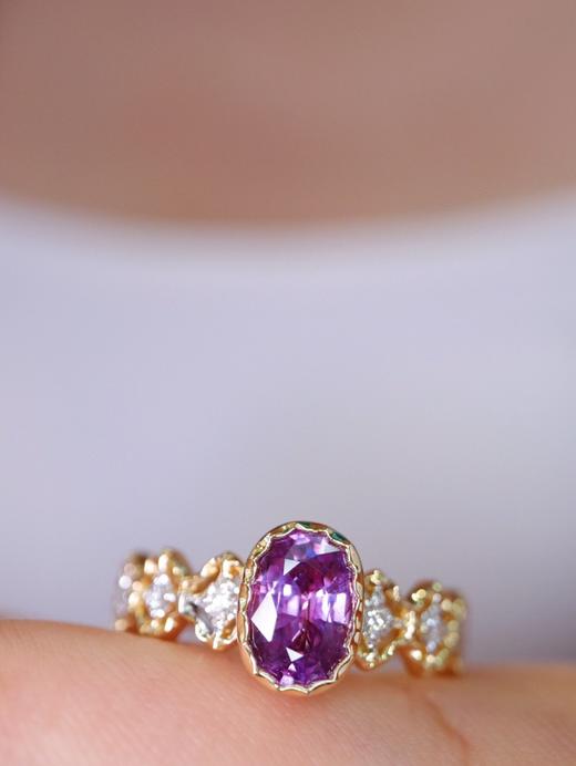 1.03ct紫蓝宝戒指 商品图0