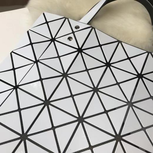 三宅一生最*六格亮面大容量聚酯纤维托特包Tote包购物袋电脑包单肩手提包（CB） 商品图1