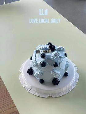 【全新轻脂系列】瓦尔登湖·藻蓝蛋白酸奶奶油蛋糕