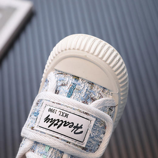 【春秋新款帆布鞋，小香风板鞋】春秋款女童帆布鞋 1-3-6岁婴儿学步单鞋 小清新幼儿园宝宝小香风板鞋-QQ 商品图3