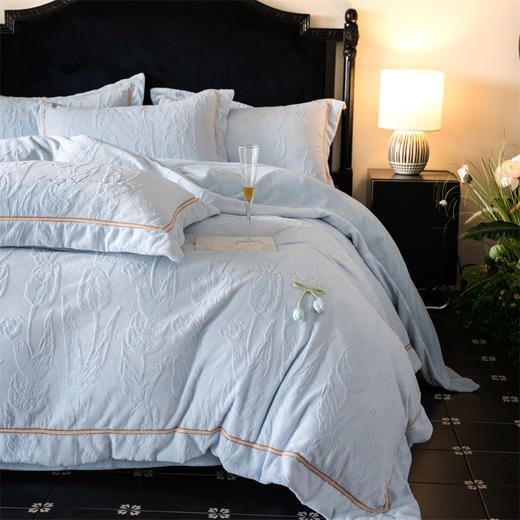 顶柔牛奶绒雕花绒刺绣四件套芙拉系列-TJ1548 商品图7