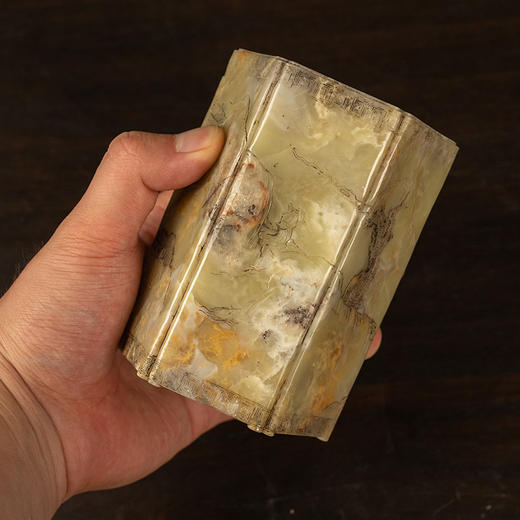 清 青田石雕山水人物六角笔筒 商品图2