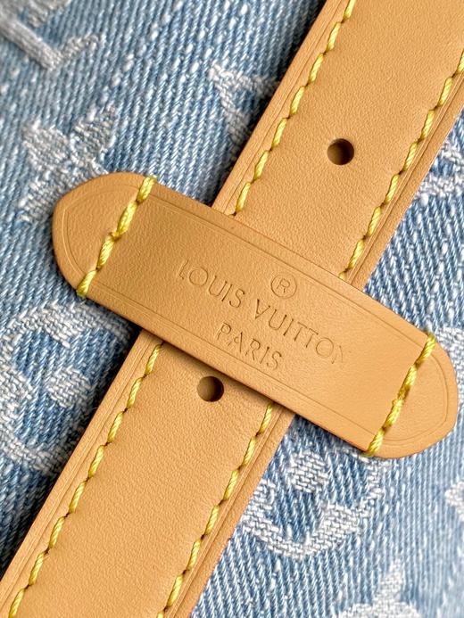 驴家|lv Carryall Sky Denim系列 PM 字母徽标可调节肩带 帆布拼皮革 帆布包手提单肩包 小号 女款 蓝色（CB） 商品图6
