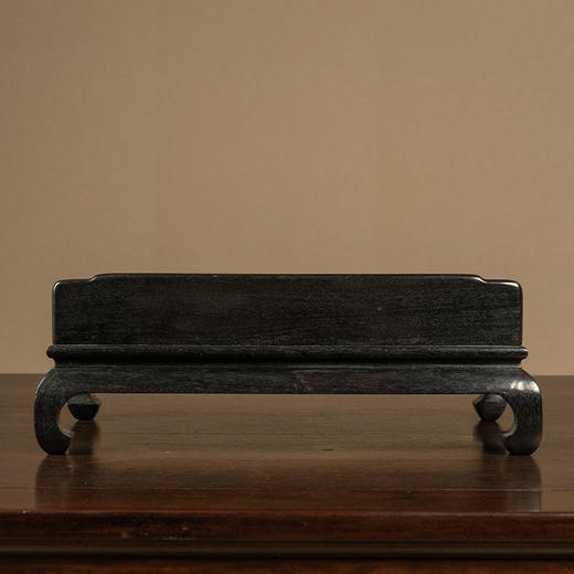 清 紫檀三围独板罗汉床摆件 商品图3