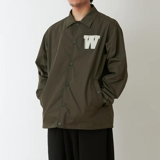 White Mountaineering 白山 WINDSTOPPER 机能性防风面料教练夹克 商品图1