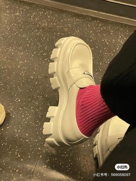 普拉达|锯齿三角标厚底乐福鞋 |（HC） 商品图5