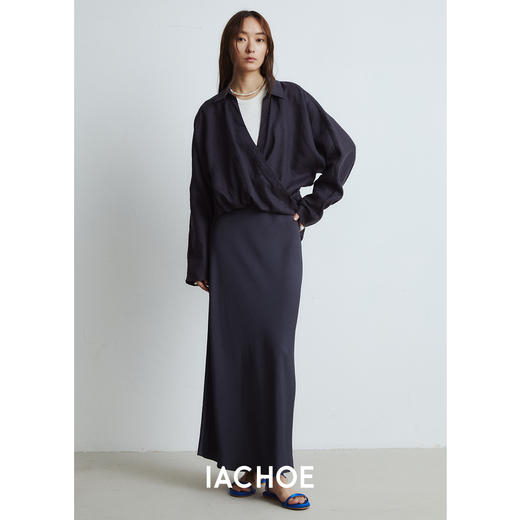 棉仓3561504003-秋季不规则交叉门襟亚麻长袖衬衫  宽松设计感法式白衬衫(货号:3561504003) 商品图3