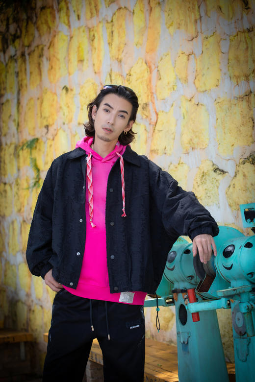 W432572869A设计感磨毛夹克 商品图2