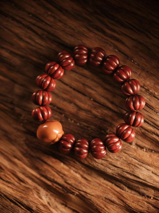 投我以木桃 | 印度小叶紫檀单圈手串珠型1.5cm【器悟雅玩】 商品图0