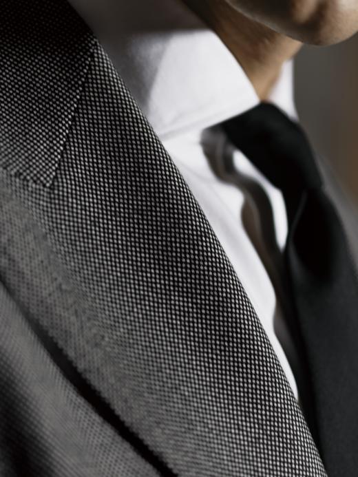 Stylbiella Knight 澳洲美丽诺羊毛360克高克重灰色鸟眼纹全麻衬西装套装 商品图3